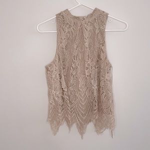 Light pink lace crop top